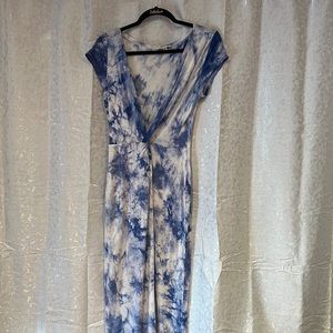 Flattering, multicolored sundress